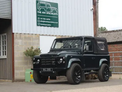 Used Land Rover Defender 1998 Green Hatchback