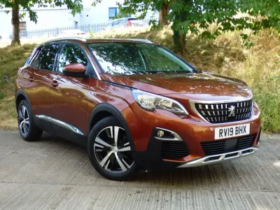 Used Peugeot 3008 Allure 130 HP (95 kW) 2019 Bronze SUV