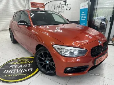 Used BMW 118 Sport Line 136 HP (100 kW) 2017 Orange Hatchback