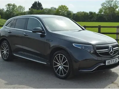 Usado Mercedes EQC400 AMG line 11 kW (15 CV) 2021 SUV