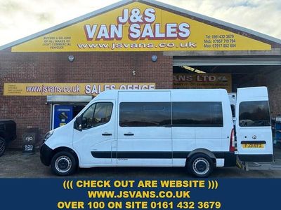 Used Vauxhall Movano Edition 150 HP (110 kW) 2021 White MPV