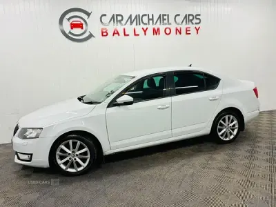Used Skoda Octavia SE L 110 HP (80 kW) 2016 White Estate