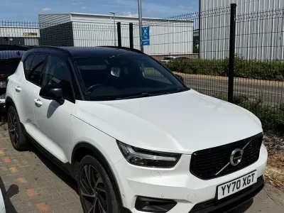 Used Volvo XC40 R-Design Pro 2021 White SUV