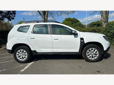 Second-hand Dacia Duster Comfort 2022 Alb SUV