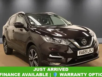 Used Nissan Qashqai N-Connecta 140 HP (102 kW) 2020 Black SUV