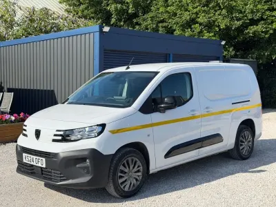 Used Peugeot Partner S 131 HP (96 kW) 2024 White MPV