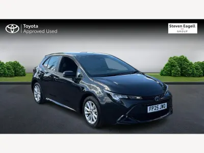 Używany Toyota Corolla 140 KM (102 kW) 2025 Czarny Hatchback