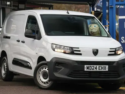 Used Peugeot Partner 131 HP (96 kW) 2024 White MPV