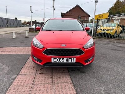 Red Used 2015 Ford Focus Zetec Hatchback | £4,890 (Good price)