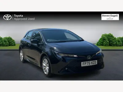 Used Toyota Corolla 196 HP (144 kW) 2025 Black Hatchback