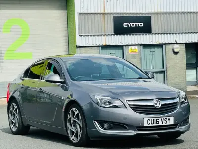 Used Vauxhall Insignia SRi 170 HP (125 kW) 2016 Grey Hatchback
