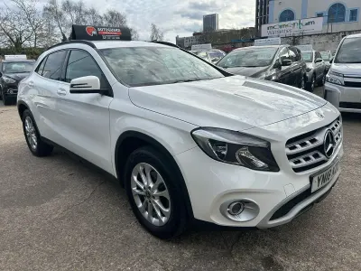Käytetty Mercedes GLA200