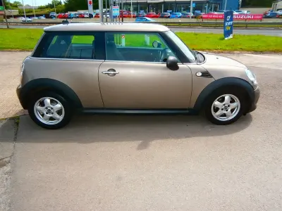Used Mini ONE Hatch 98 HP (72 kW) 2011 Silver Hatchback