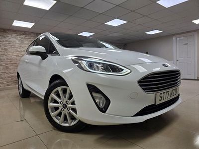 Usado Ford Fiesta Titanium 100 HP (73 kW) 2017 Branco Citadino