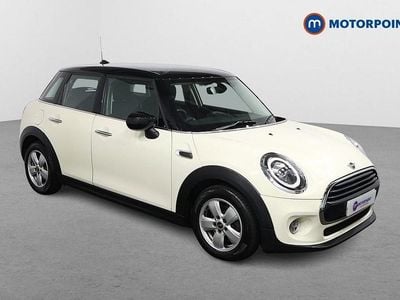 White Used 2019 Mini Cooper Classic Hatchback | £12,799 (Fair price)