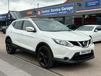 Used Nissan Qashqai N-TEC 130 HP (95 kW) 2015 White SUV
