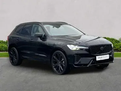 Usado Volvo XC60 Plus 345 HP (253 kW) 2025 Preto SUV