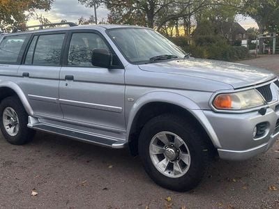 Silver Used 2006 Mitsubishi Shogun Elegance SUV | £4,750