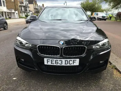 Używany BMW 320 M Sport 2013 Czarny Sedan/Limuzyna