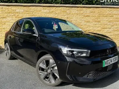 Second-hand Vauxhall Corsa-e Ultimate 100 kW (136 CP) 2025 Hatchback