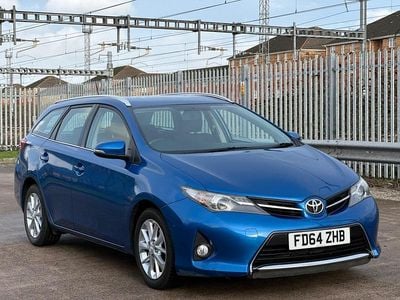 Used Toyota Auris 2014 Blue Estate