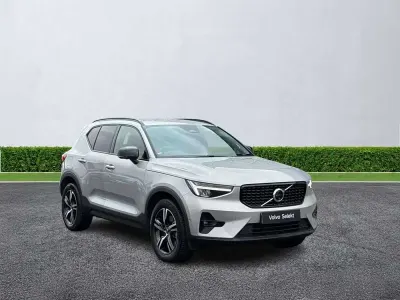 Used Volvo XC40 Plus 163 HP (119 kW) 2023 Silver SUV