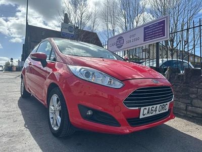 Used Ford Fiesta Zetec 82 HP (60 kW) 2015 Red Hatchback