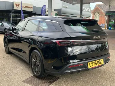 Usado BYD Seal Boost 183 CV (134 kW) 2025 Negro Familiar