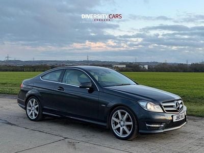 Begagnad Mercedes C180 Sport Edition 156 HK (114 kW) 2011 Svart Sportkupé