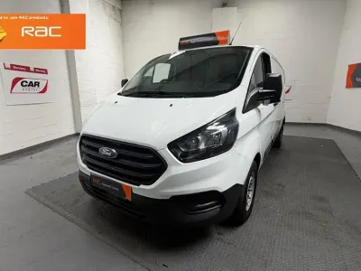 Used Ford Transit Custom 105 HP (77 kW) 2019 White Van