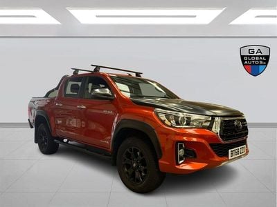 Used Toyota HiLux 150 HP (110 kW) 2019 Orange Pickup