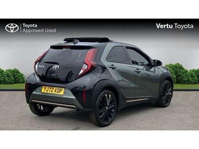 Begagnad Toyota Aygo X Edition 72 HK (52 kW) 2023 Grön SUV