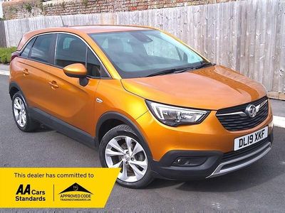 Second-hand Vauxhall Crossland X S 130 CP (95 kW) 2019 Portocaliu SUV
