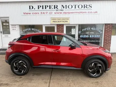 Used Nissan Juke N-Connecta 2022 Red SUV