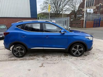 Used MG ZS Exclusive 106 HP (77 kW) 2018 Blue SUV