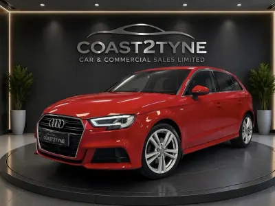 Begagnad Audi A3 S-Line 2019 Röd Sedan
