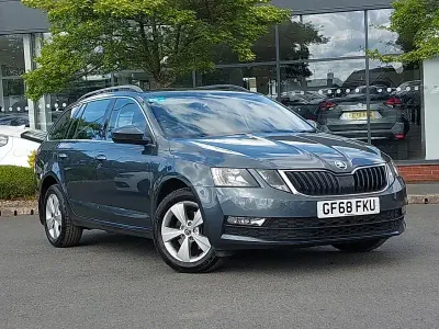 Usado Skoda Octavia SE Technology 115 CV (84 kW) 2018 Gris Familiar