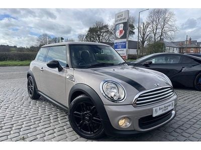 Begagnad Mini ONE Hatch 2013 Grå Halvkombi