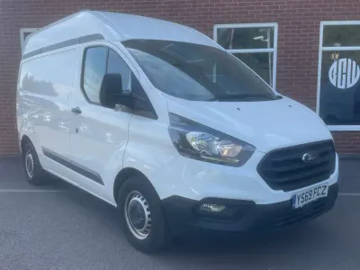 Used Ford Transit Custom 2020 White Van