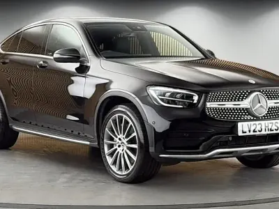 Käytetty Mercedes GLC300 AMG Line Premium 258 HP (189 kW) 2023 Coupe - kaksiovinen