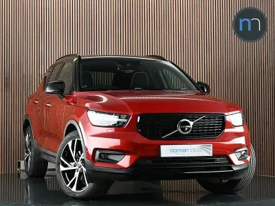 Used Volvo XC40 R-Design Pro 190 HP (139 kW) 2019 Red SUV