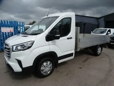 Używany Maxus V90