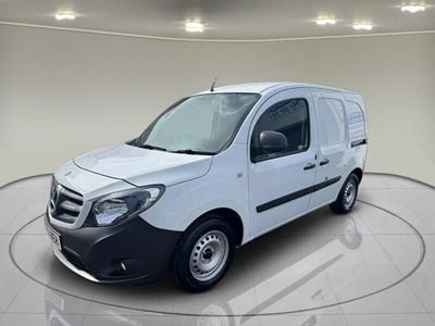 Mercedes Citan 109