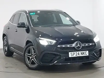 Used Mercedes GLA200 Executive 163 HP (119 kW) 2024 Black SUV