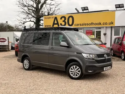 Begagnad VW Transporter Highline 2021 Grå Van
