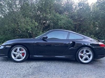 Porsche 911 Carrera 4
