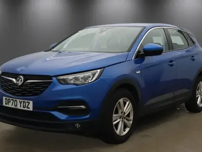 Used Vauxhall Grandland X Business Edition 130 HP (95 kW) 2020 Blue SUV