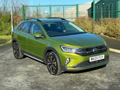 Used VW Taigo Life 95 HP (69 kW) 2025 Green SUV