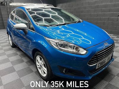 Blue Used 2016 Ford Fiesta Zetec Hatchback | £5,695 (Good price)
