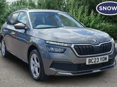 Begagnad Skoda Kamiq SE 150 HK (110 kW) 2023 Grå SUV